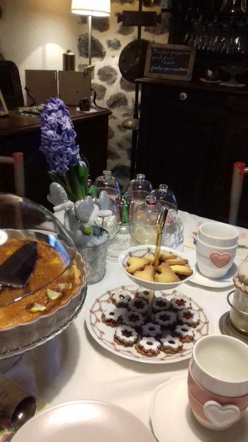 Sauvat Chez Marraineヴィラ エクステリア 写真