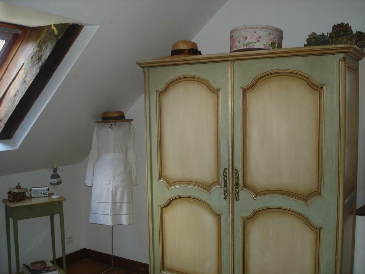 Sauvat Chez Marraineヴィラ エクステリア 写真